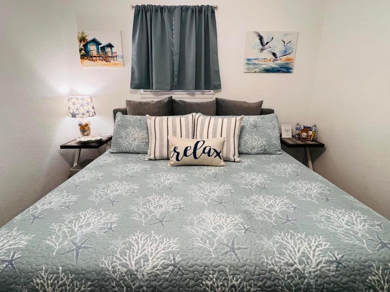 Knot Bay Haven, Dog Friendly, Hot Tub, Fenced Yard, Patio And Grill, 3 Br Villa Rockport Bagian luar foto